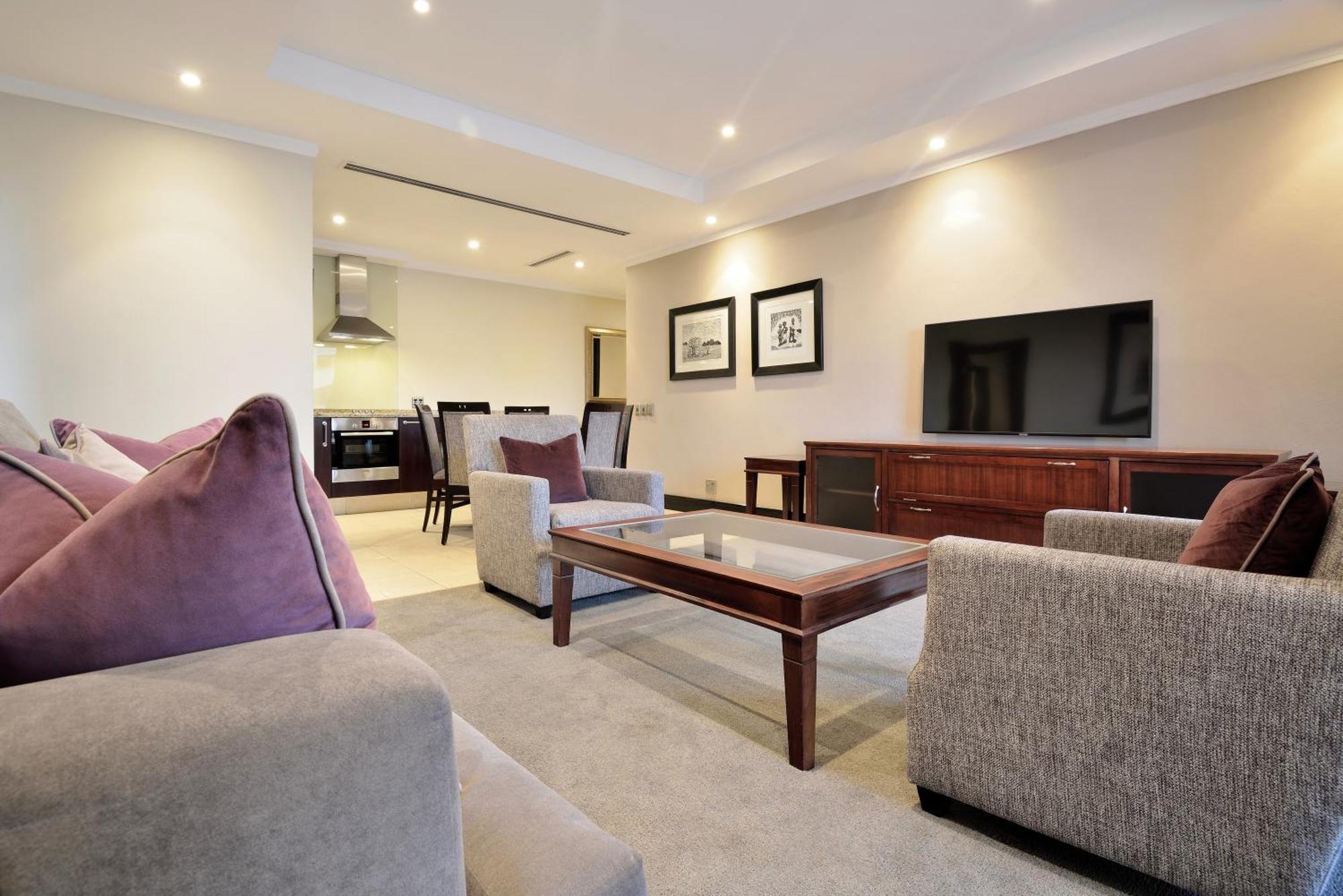 Raphael Suites Johannesburg Exterior photo